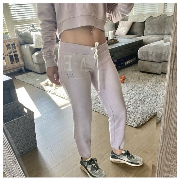 American Eagle Sweatpants S Low Rise Jogger Y2K Purple - Picture 1 of 8